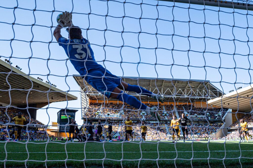 From Madrid nightmare to Molineux heroics: Antonin Kinsky's unlikely push for Spurs No.1 jersey