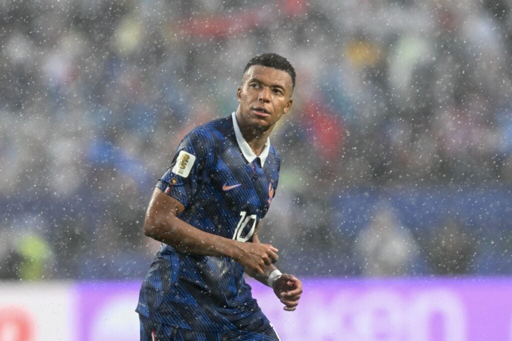 France vs Iraq analysis: Lightning strikes twice as Mbappe breathes down Messi's back