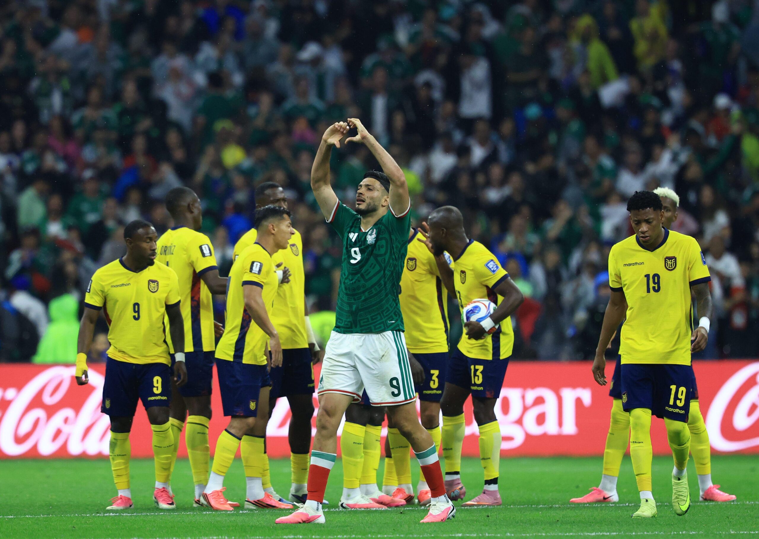 Mexico vs Ecuador stats and analysis: Quinones & Jiménez exploit Ecuador's man to man press