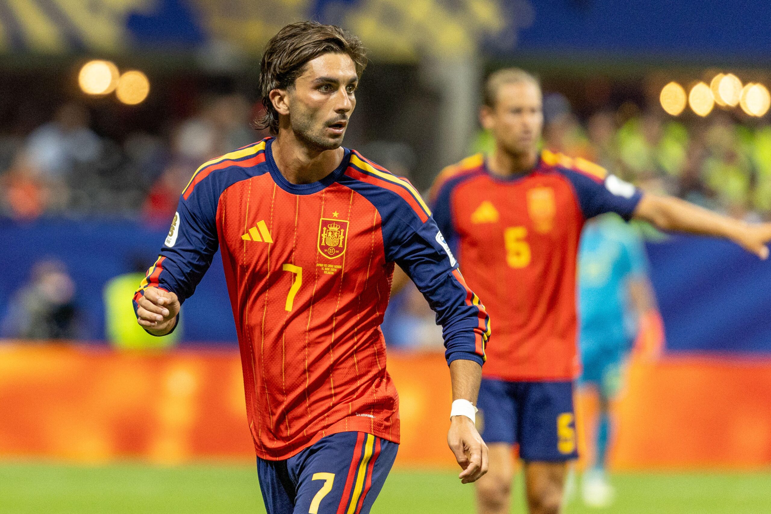 What Ferran Torres can bring to Paris Saint-Germain amid transfer links
