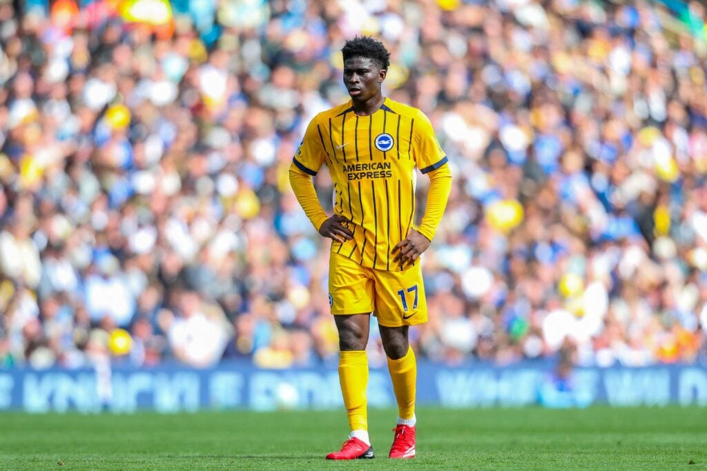 Brighton midfielder and Manchester United target Carlos Baleba in action for the Seagulls in the 2025/26 Premier League season.