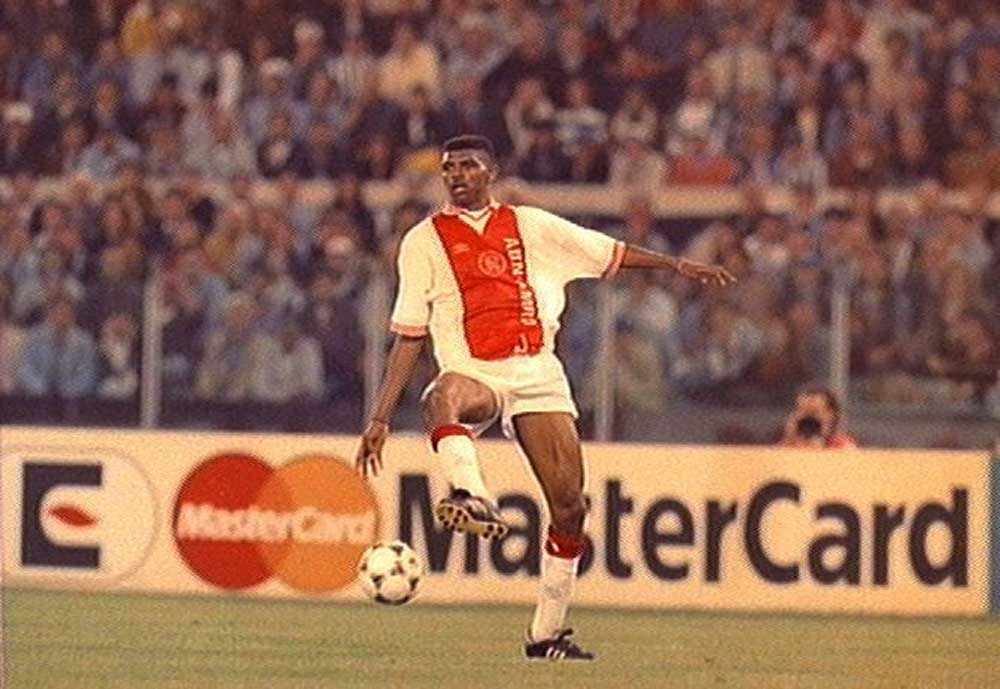Kanu bij Ajax