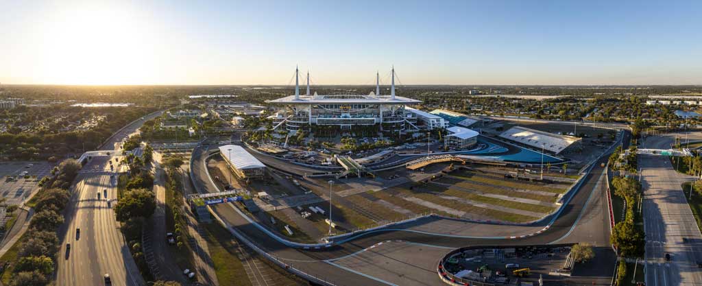 Hard Rock Stadium - história