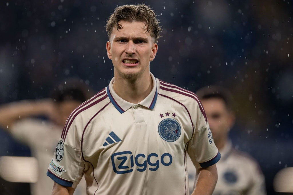 mika godts rapport scouts ajax