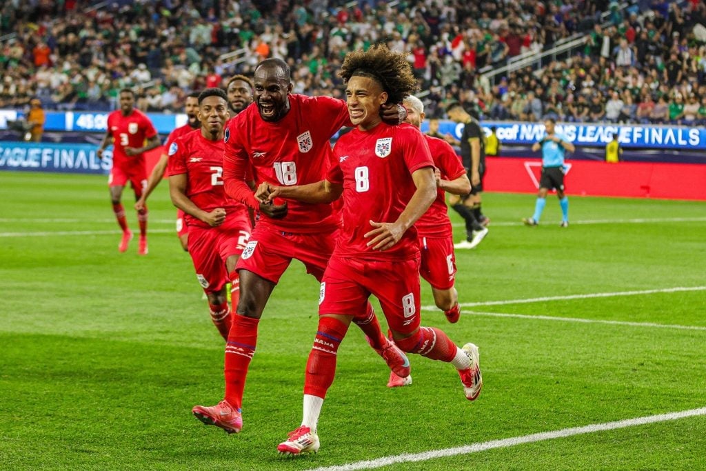 La selección de Panamá antes de un partido oficial