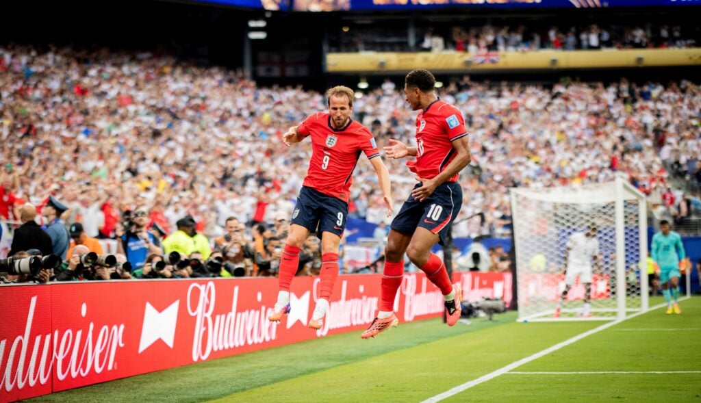 Harry Kane pela Inglaterra nos 16 avos de final da Copa do Mundo 2026